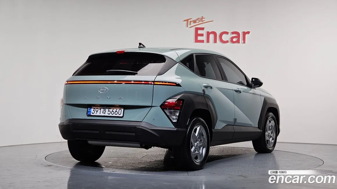 Hyundai Kona — фото 2