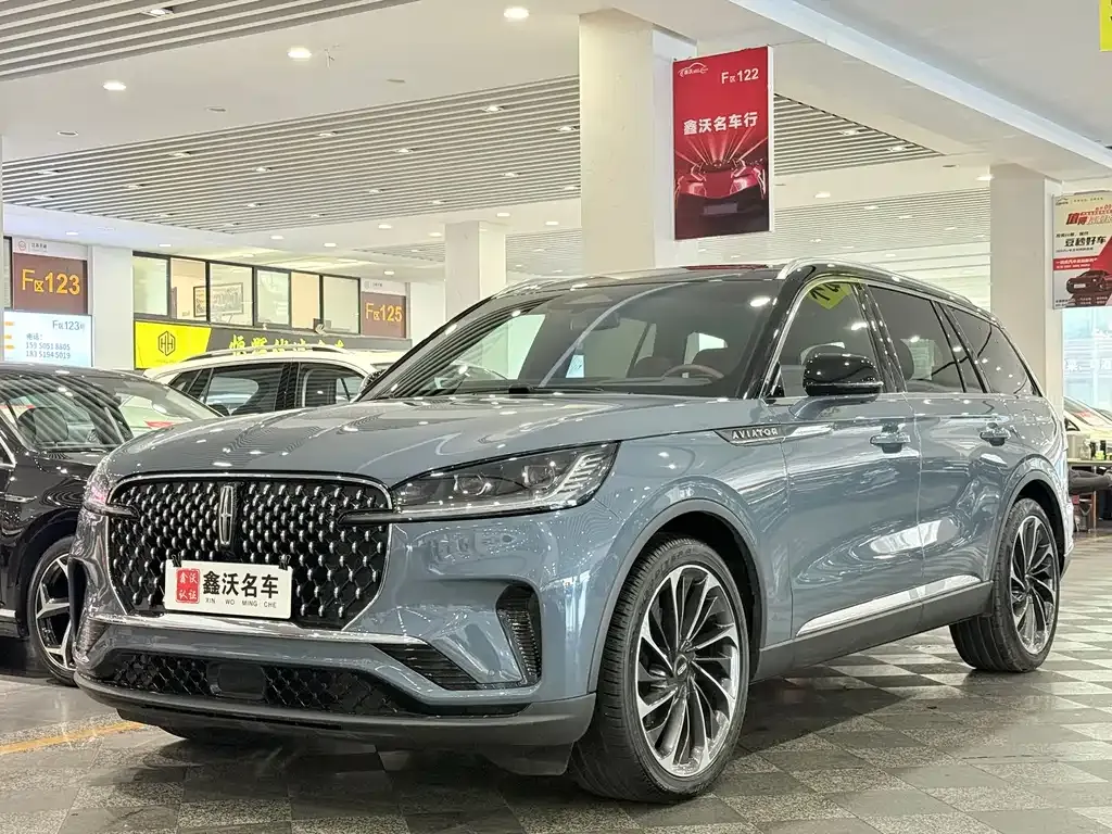 Lincoln Aviator — фото 1
