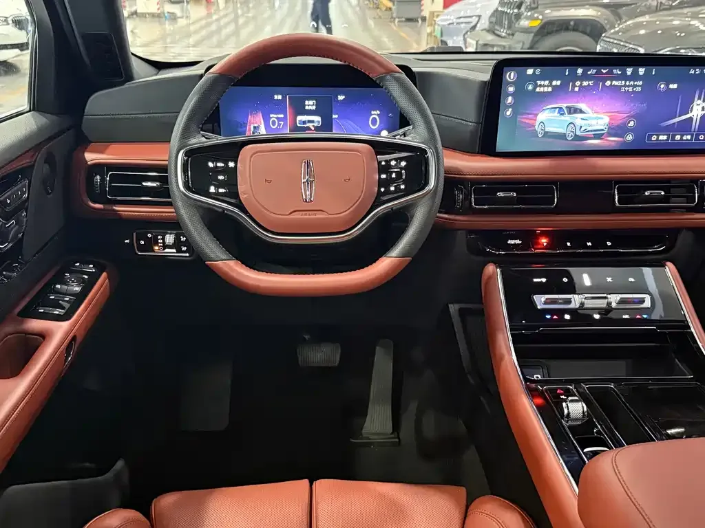 Lincoln Aviator — фото 10
