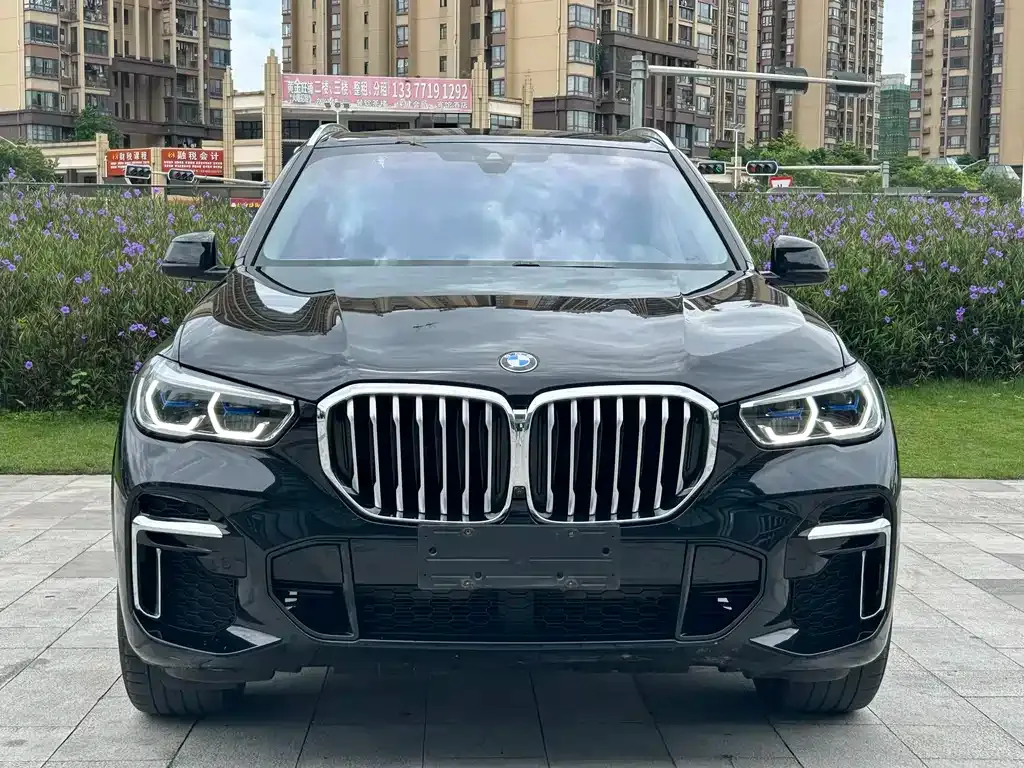 BMW X5 — фото 2