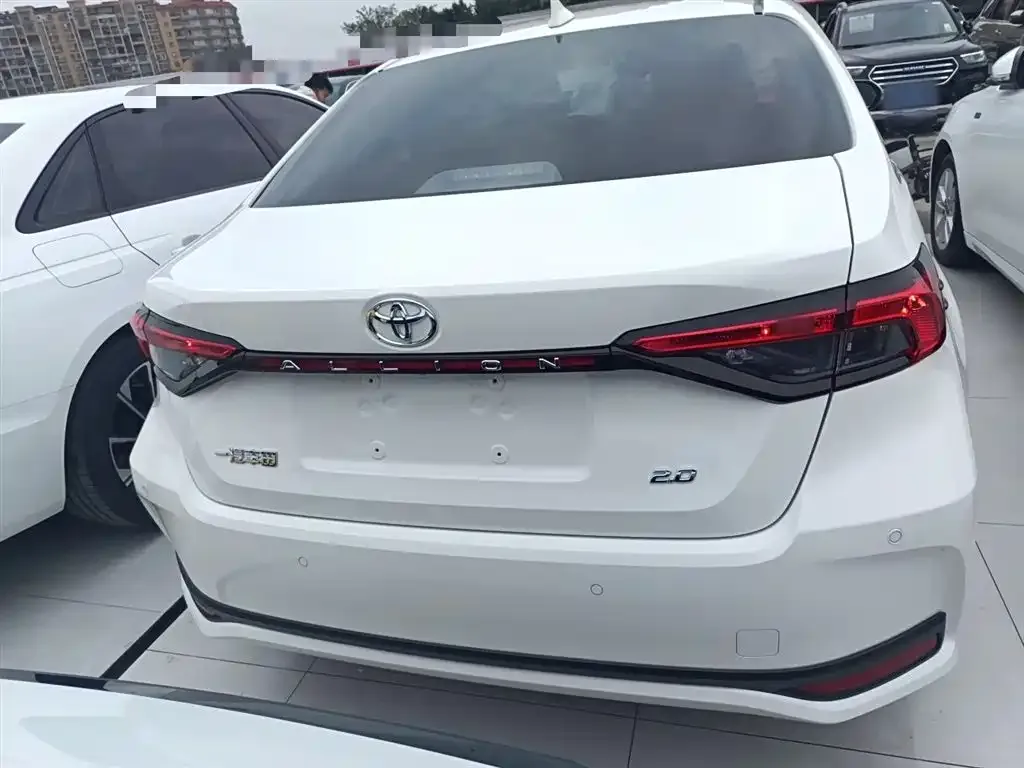 Toyota Allion — фото 6