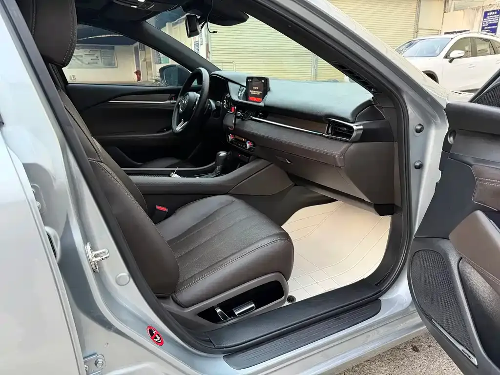 Mazda Atenza — фото 10