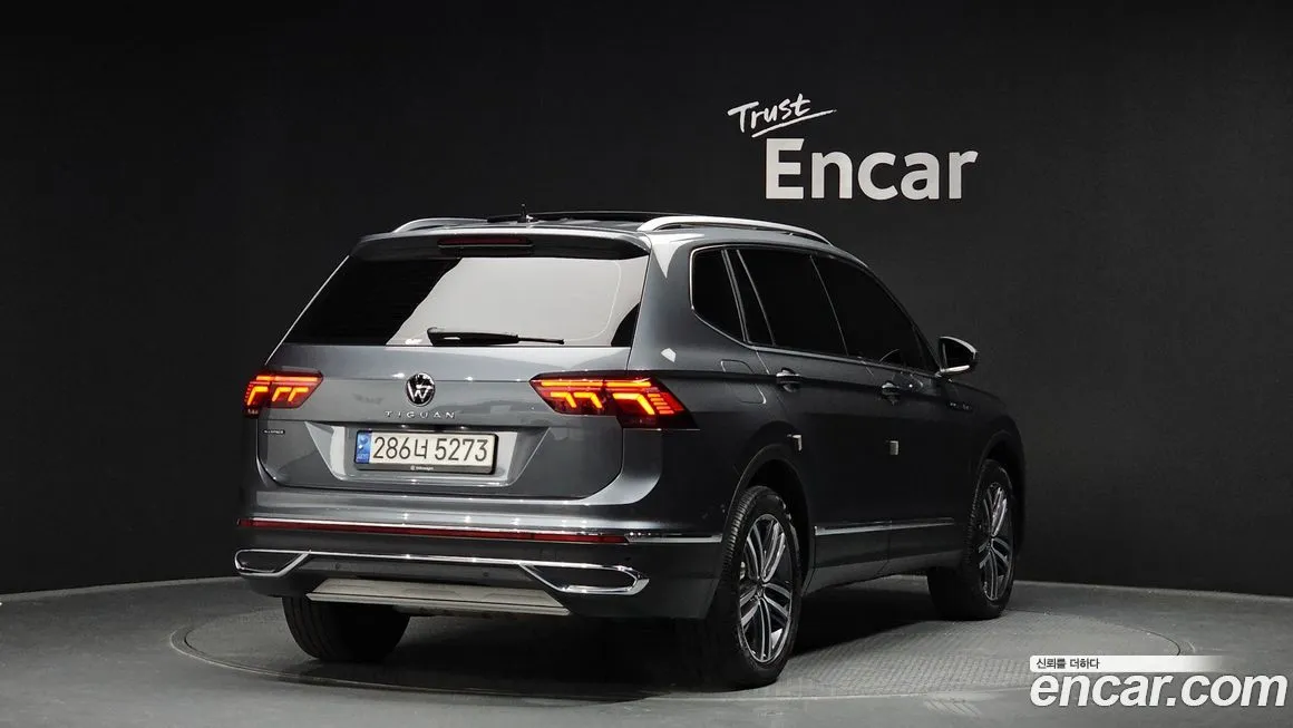 Volkswagen Tiguan — фото 2