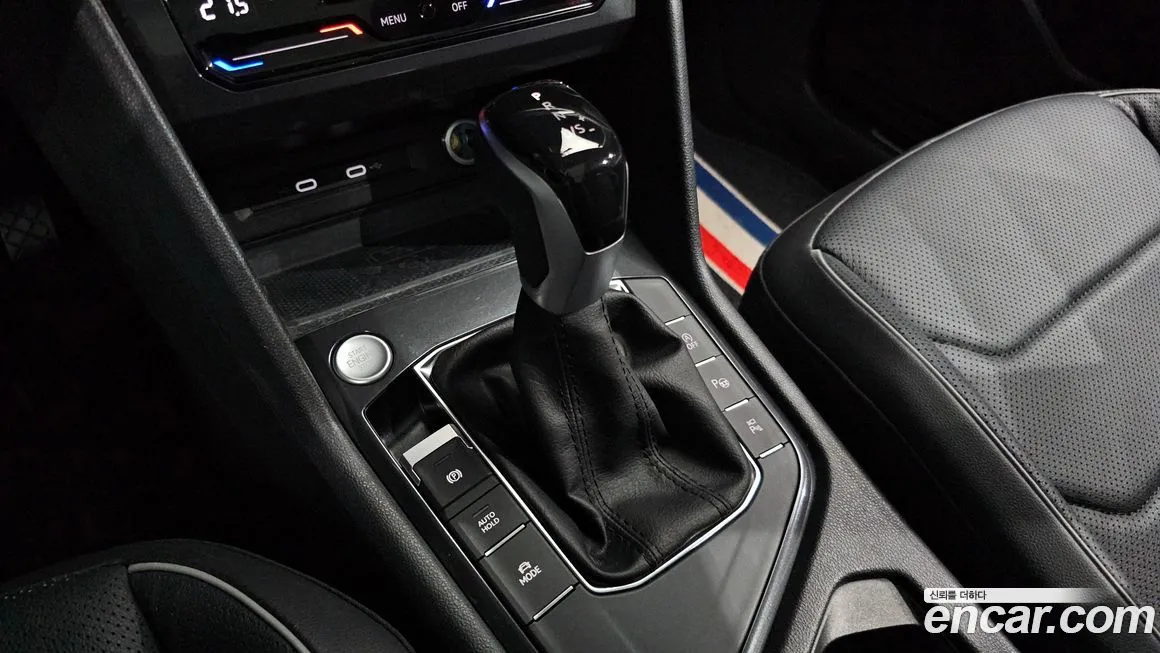 Volkswagen Tiguan — фото 9