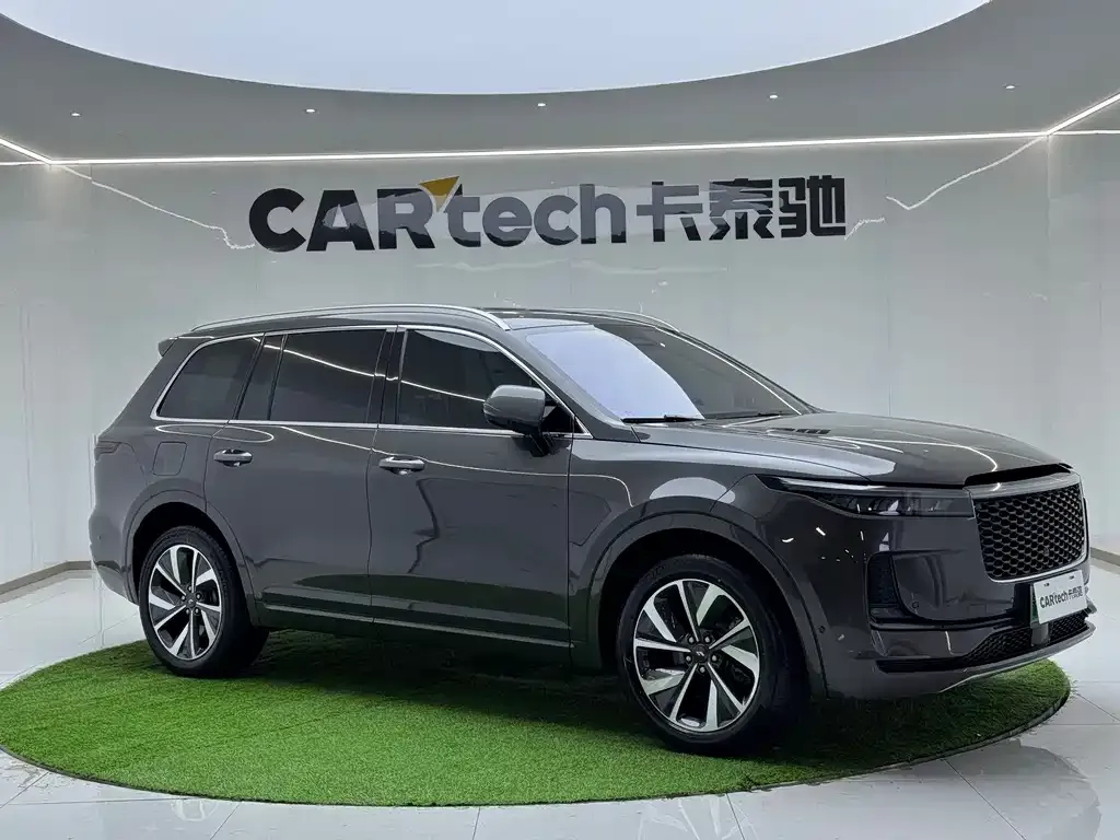 Li Auto ONE — фото 7
