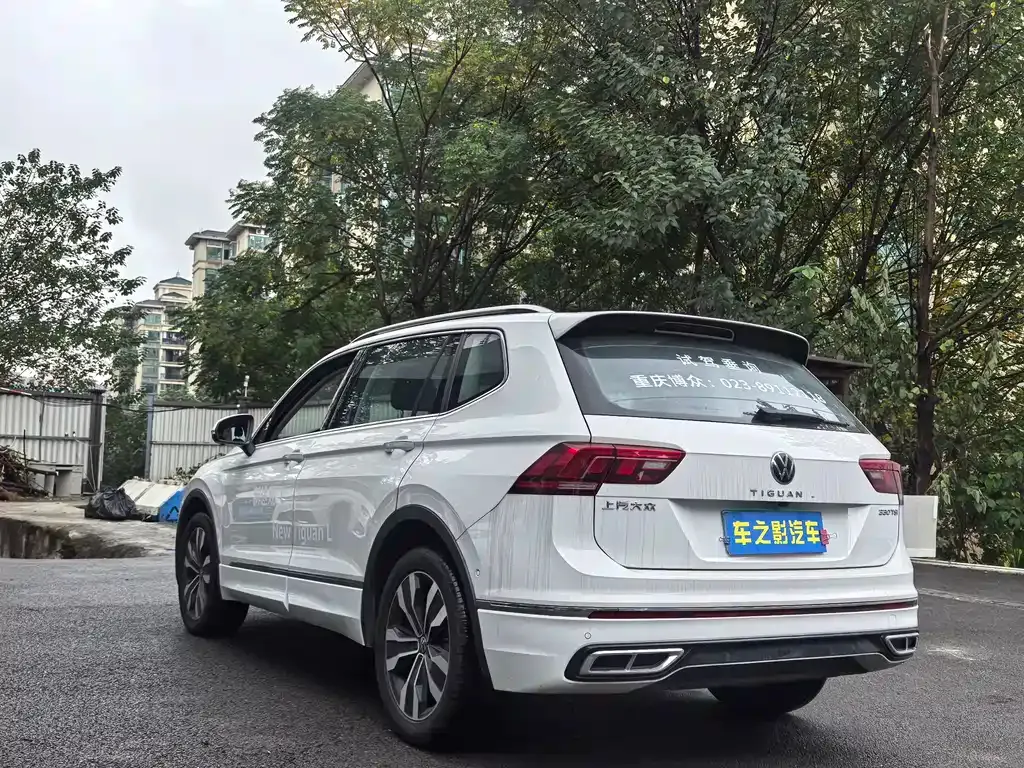 Volkswagen Tiguan L — фото 5