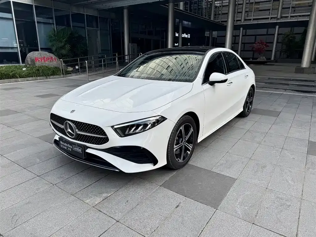 Mercedes-Benz A-Class — фото 1