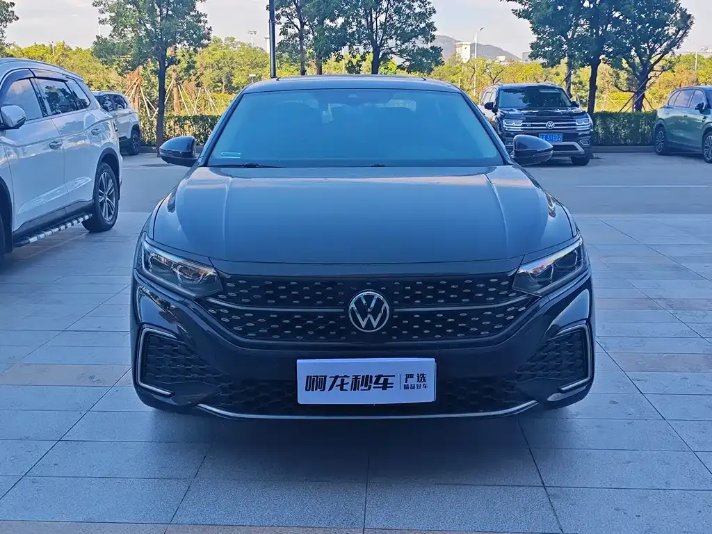 Volkswagen Passat — фото 2