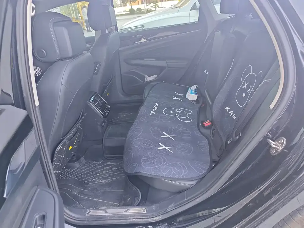 Volkswagen Passat — фото 8