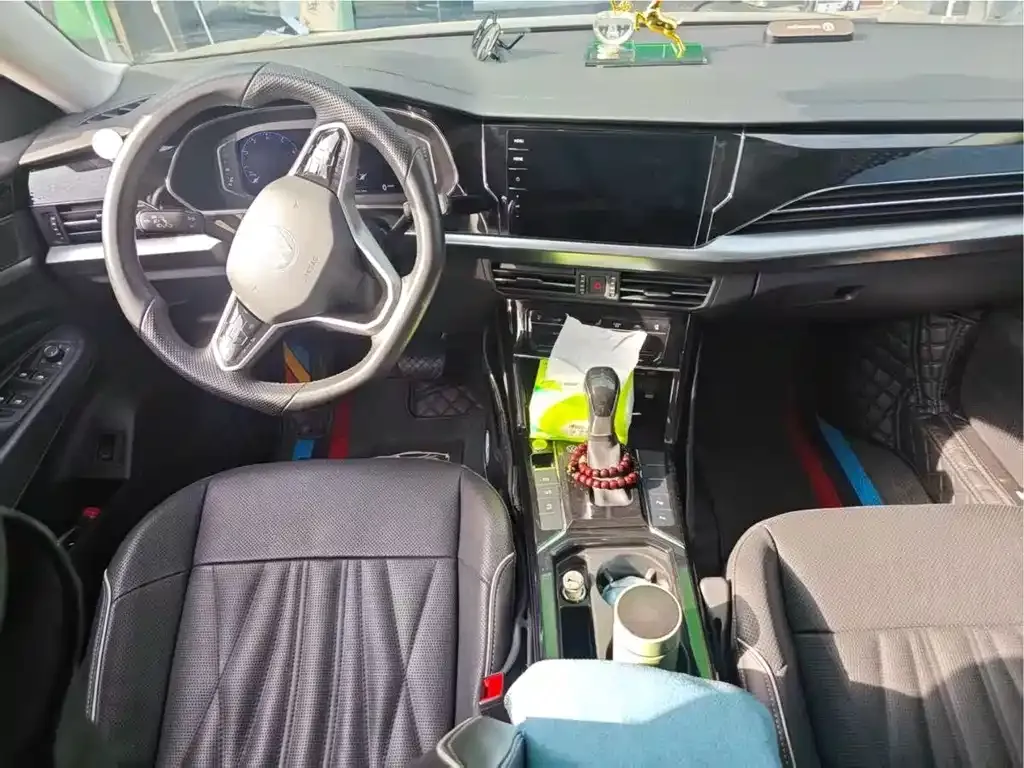 Volkswagen Passat — фото 5