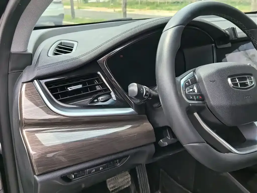 Geely Borui — фото 10