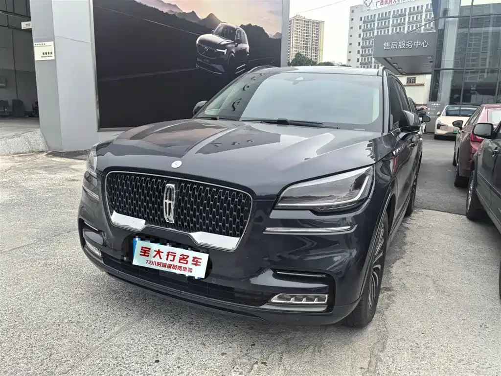 Lincoln Aviator — фото 1