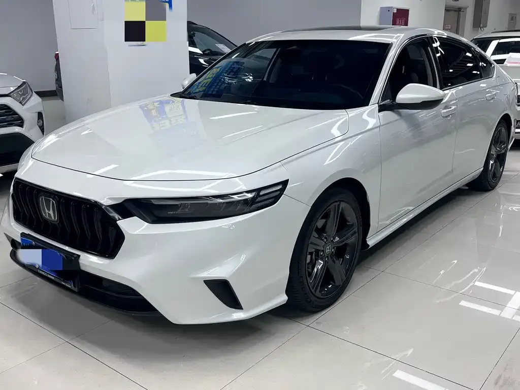 Honda Inspire — фото 1