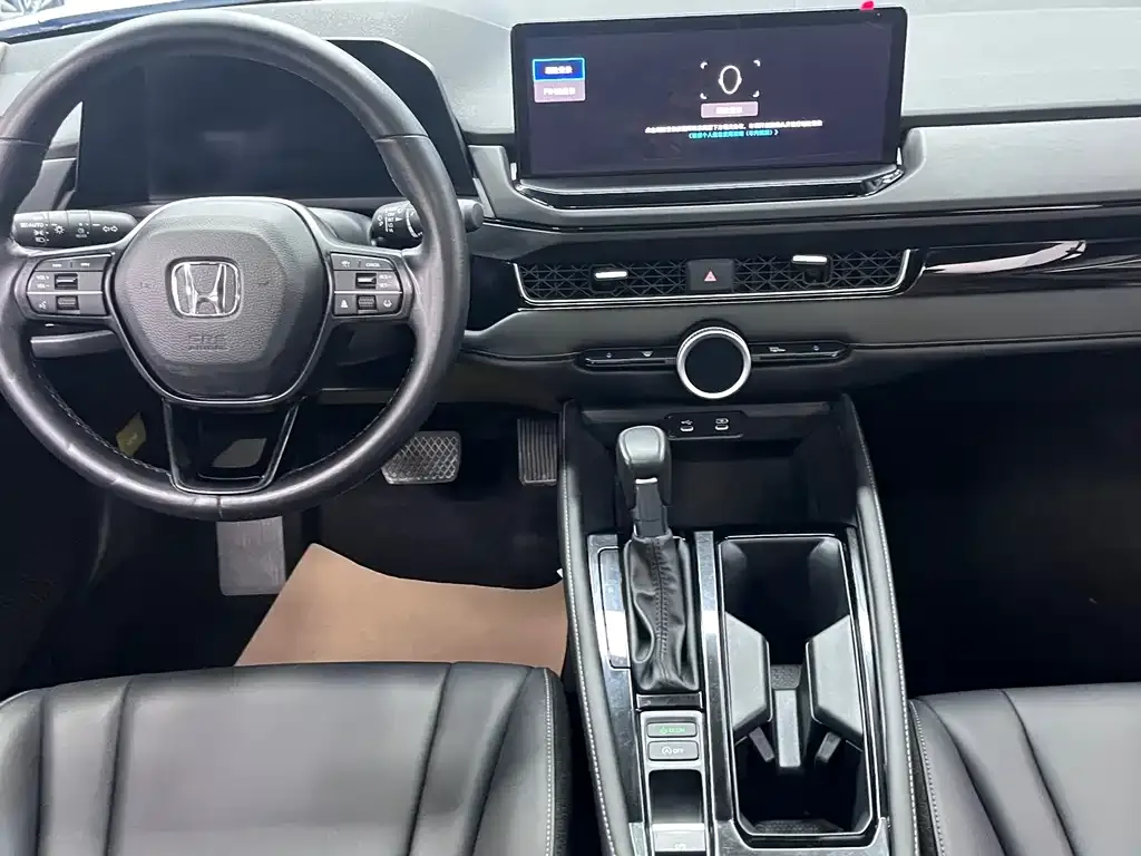 Honda Inspire — фото 6