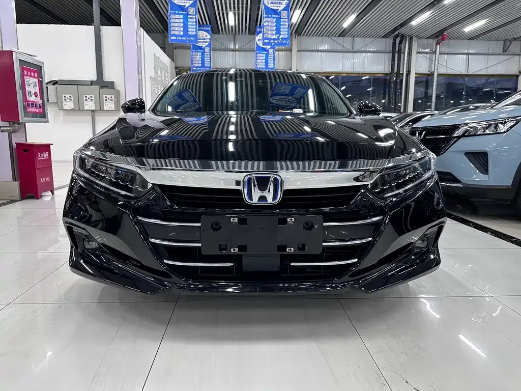 Honda Accord — фото 2