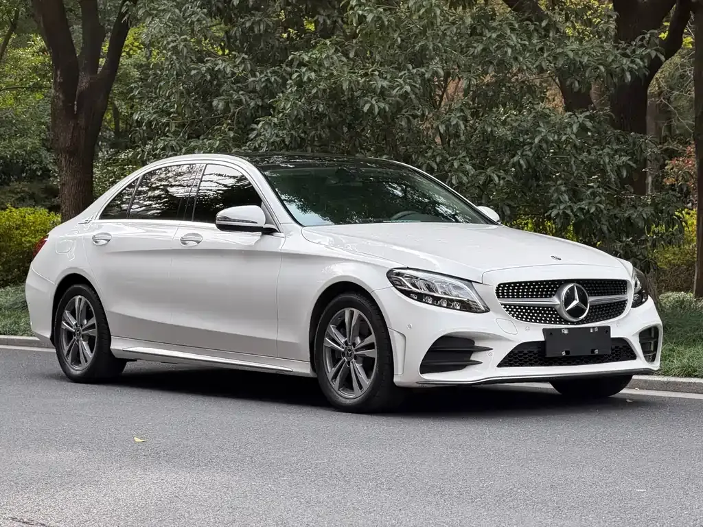 Mercedes-Benz C-Class — фото 2