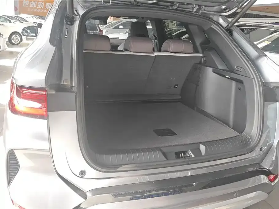BYD Hiace 07 DM-i — фото 4