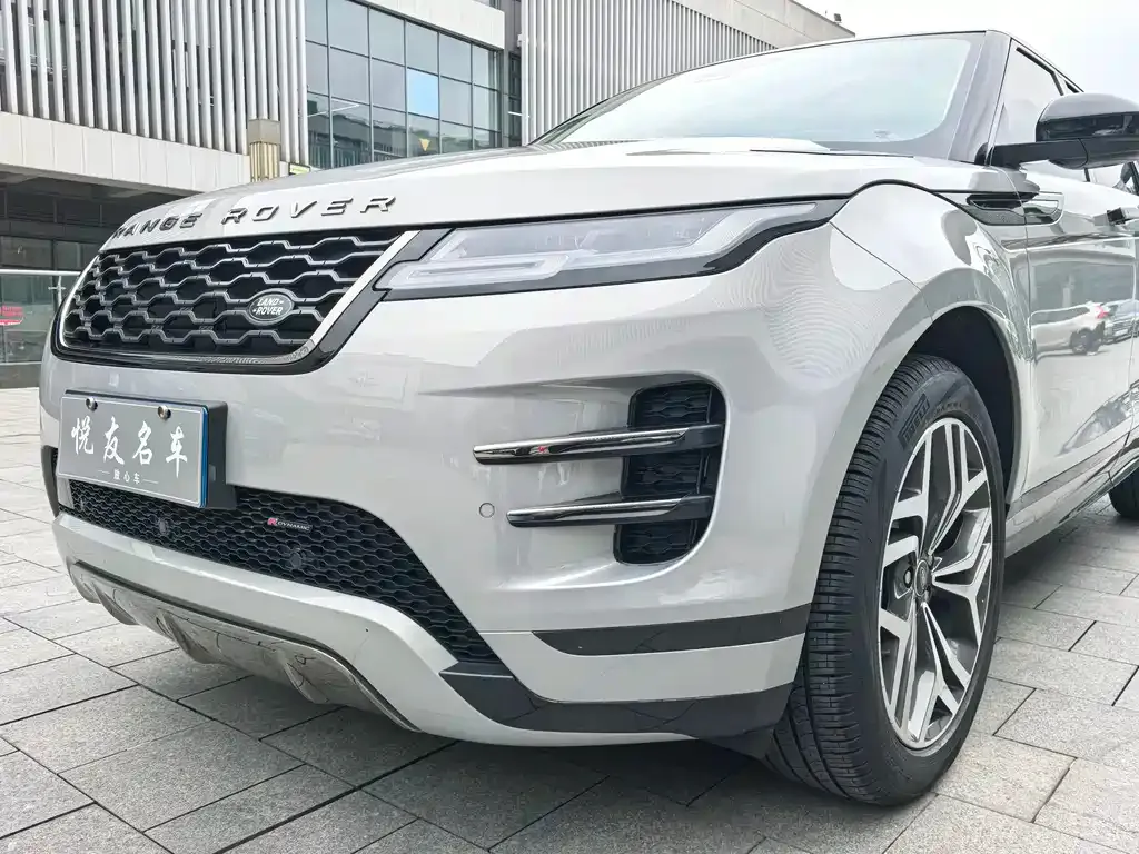 Land Rover Evoque — фото 10