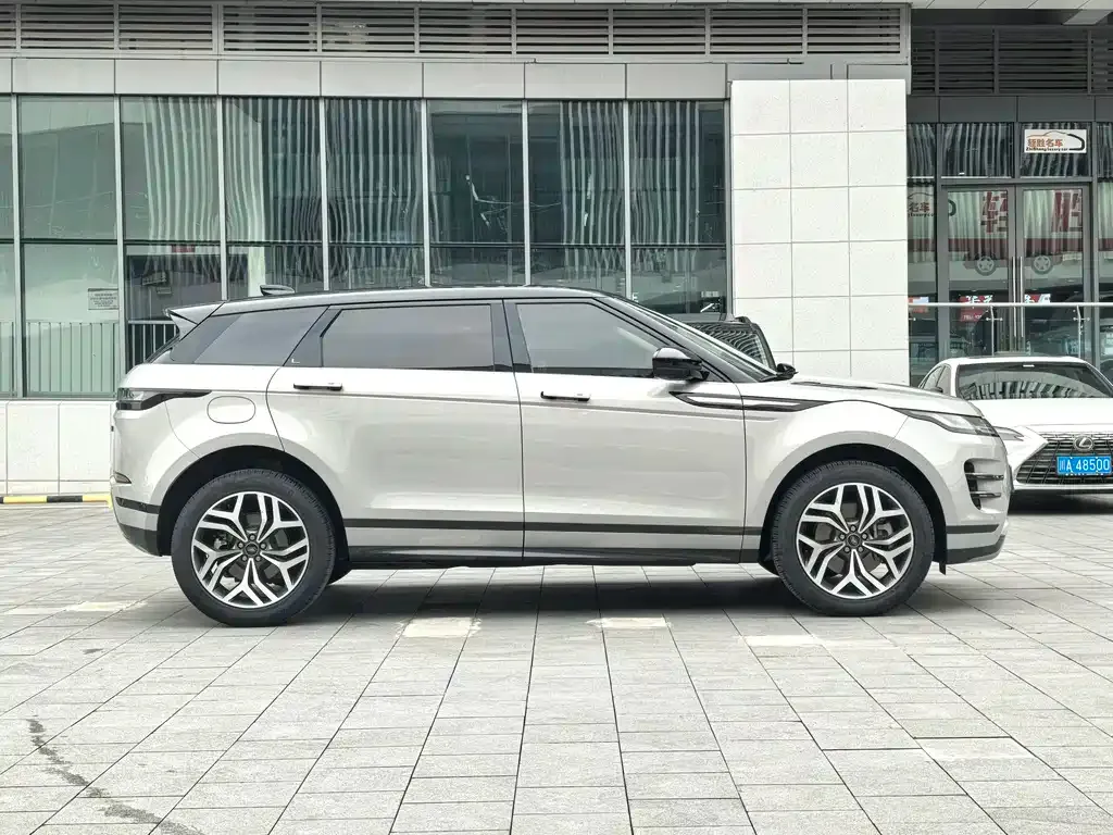 Land Rover Evoque — фото 4