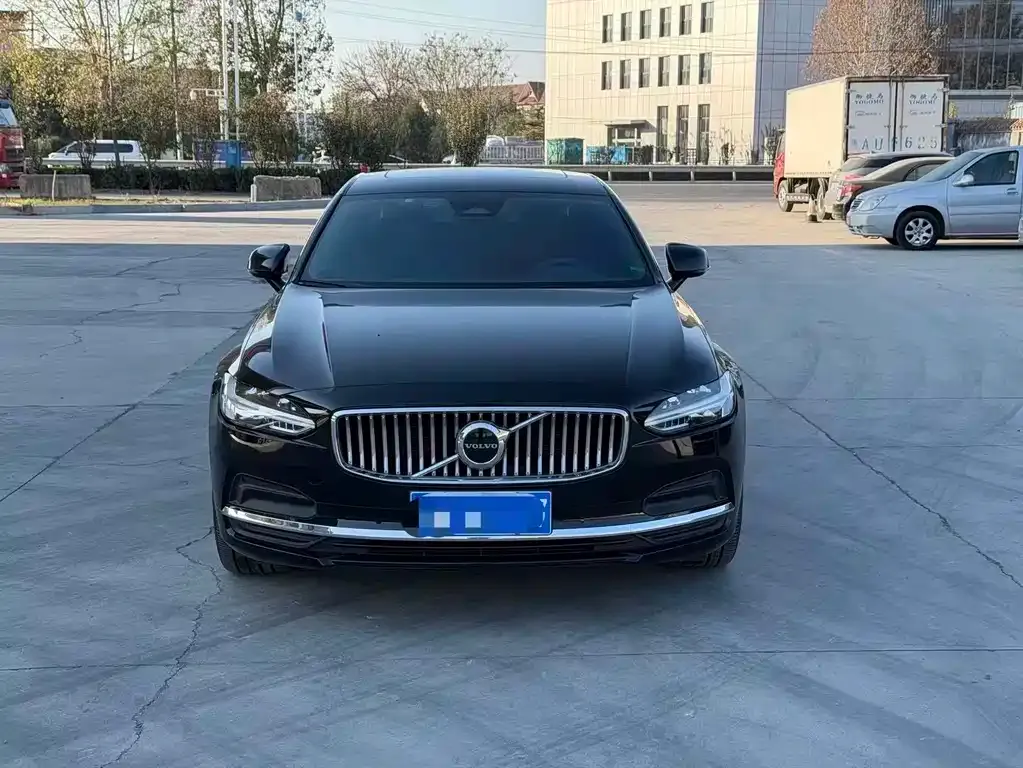 Volvo S90 — фото 2