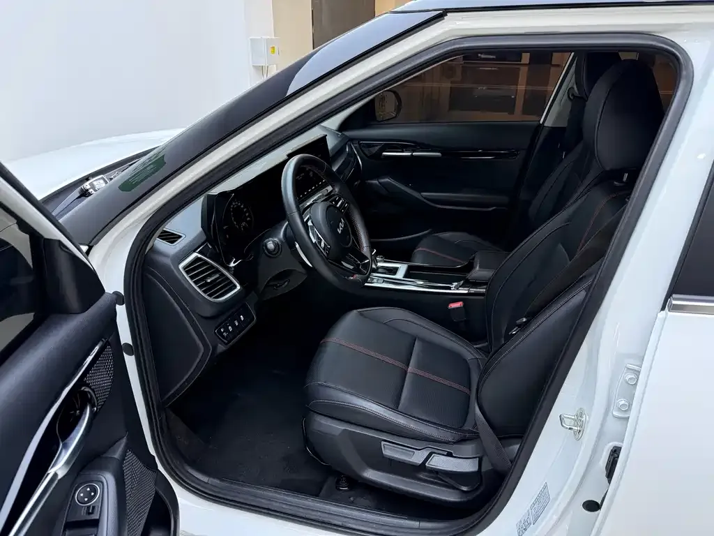 Kia KX3 — фото 8