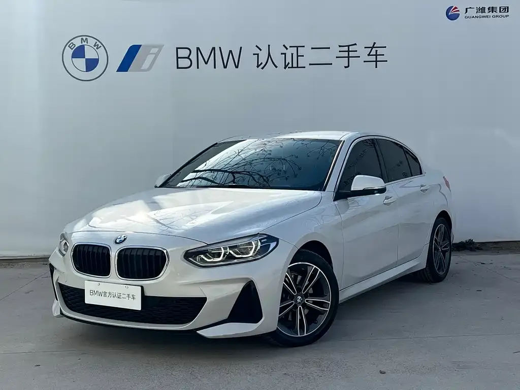 BMW 1 Series — фото 1