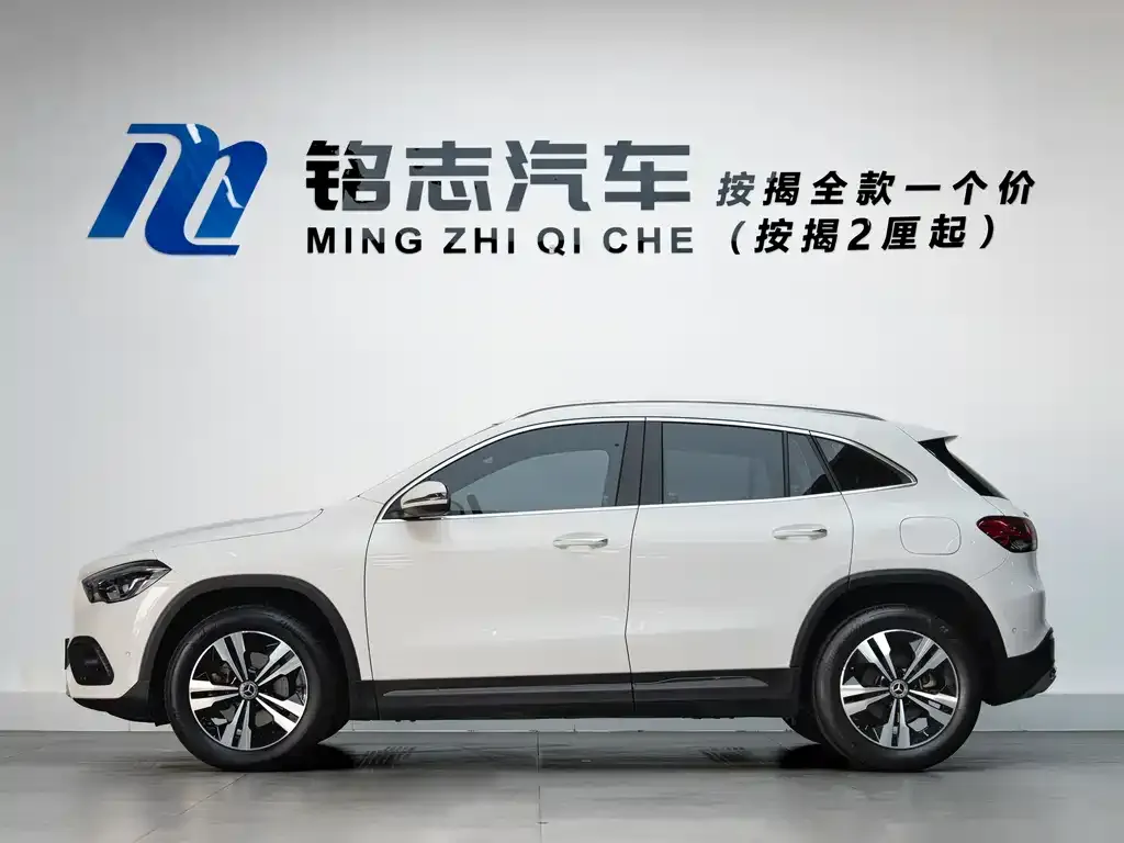 Mercedes-Benz GLA — фото 7