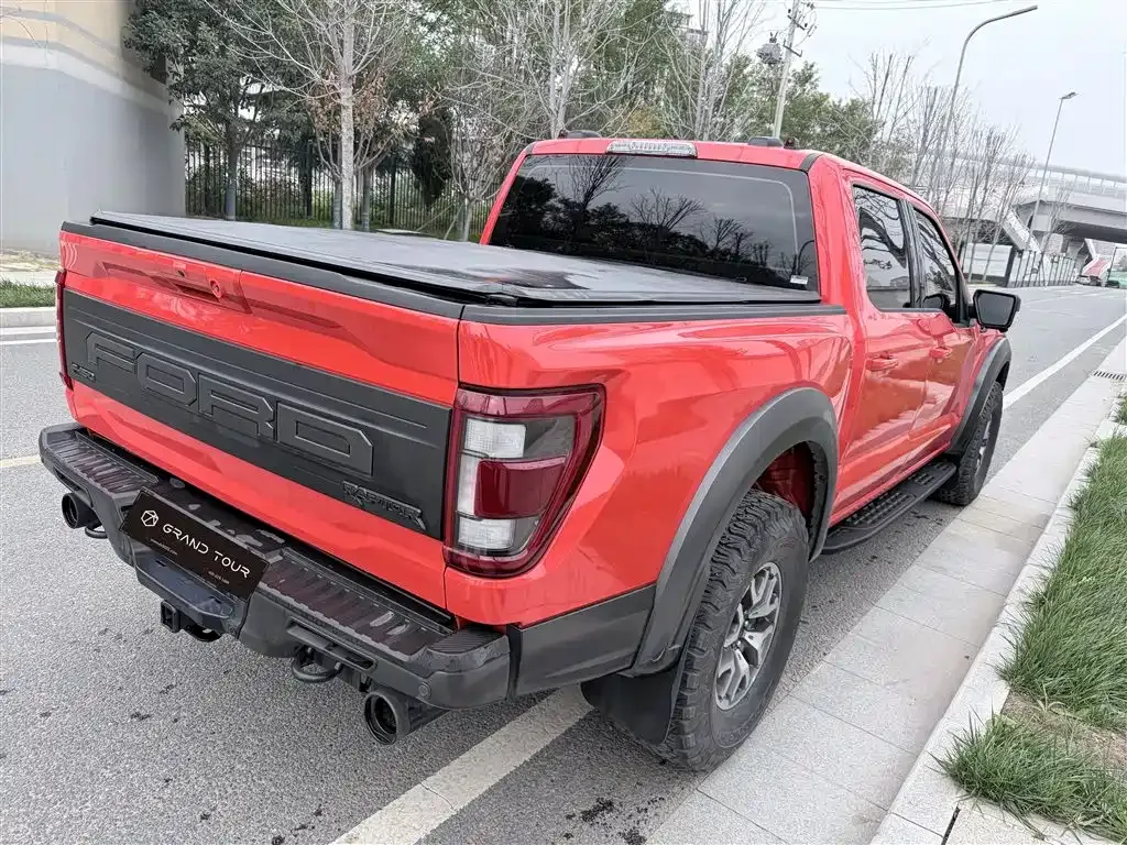 Ford F-150 Raptor — фото 10