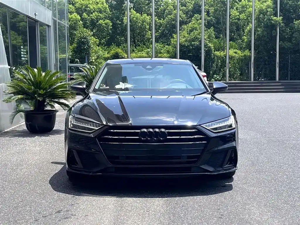 Audi A7 — фото 2