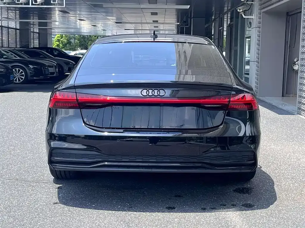 Audi A7 — фото 3