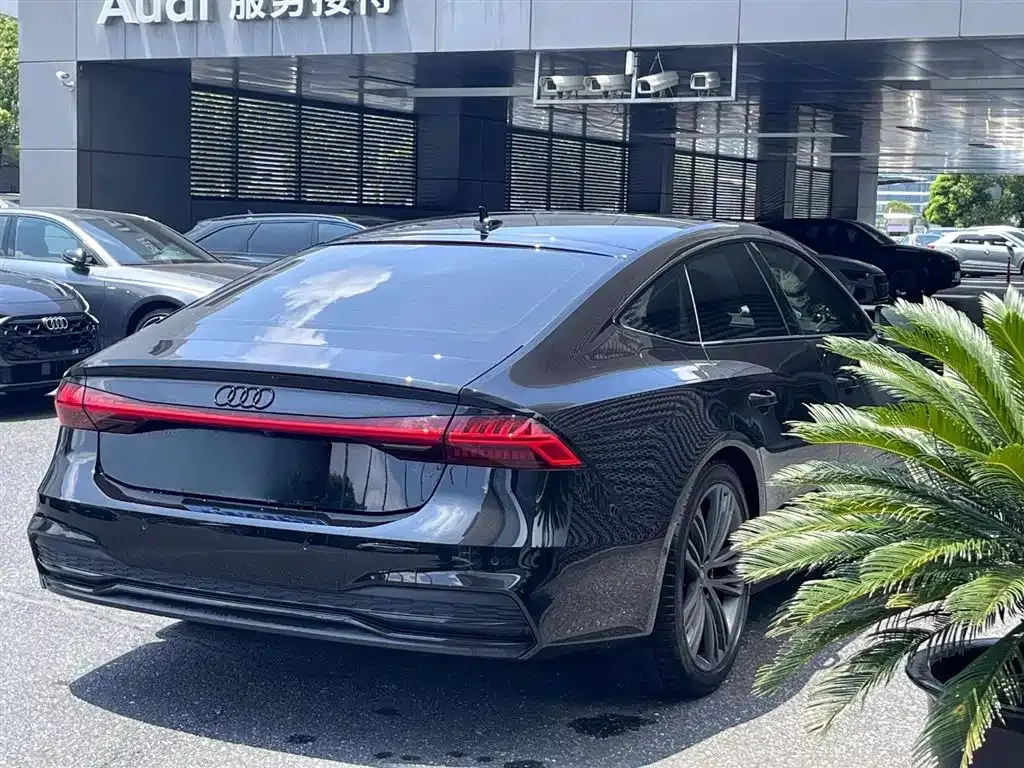 Audi A7 — фото 5