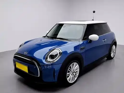 MINI Cooper (3-door) — фото 1