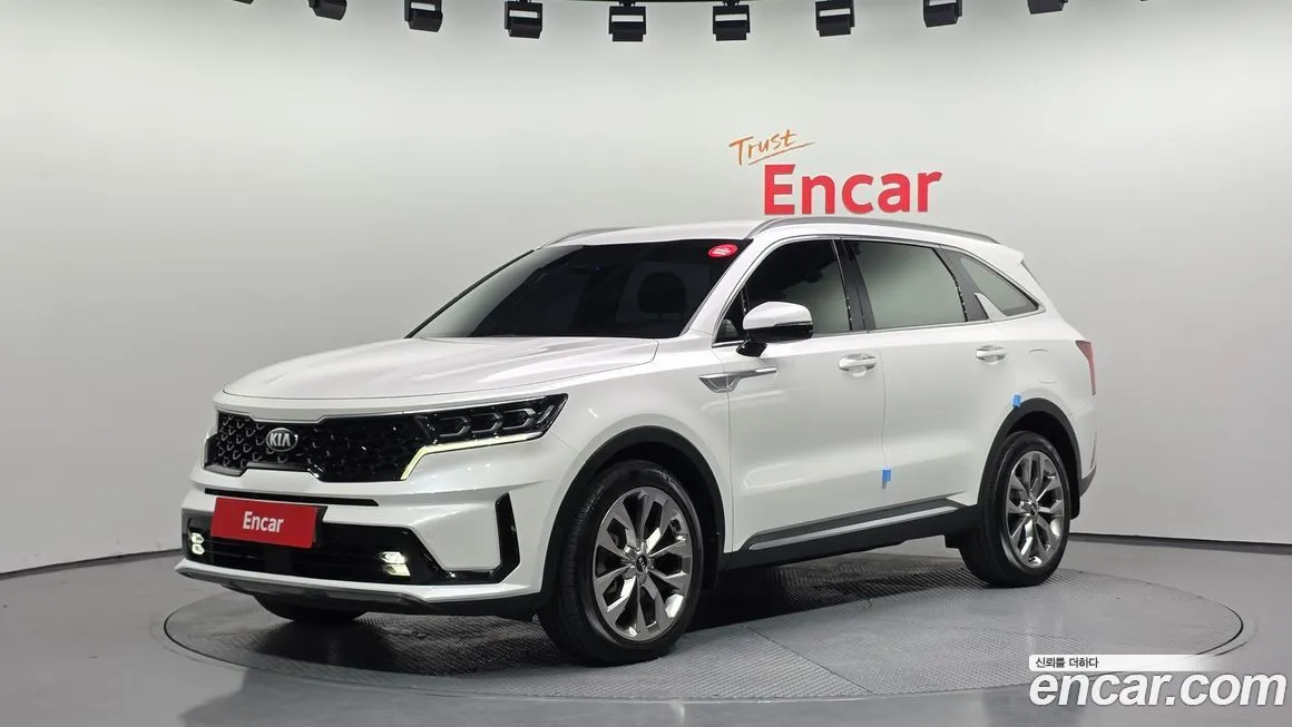 Kia Sorento — фото 1