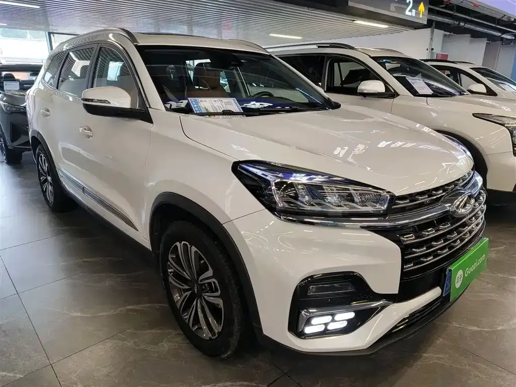 Chery Tiggo 8 — фото 4