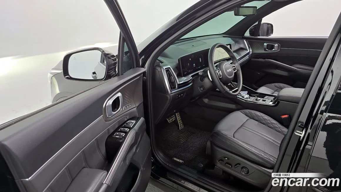 Kia Sorento — фото 10