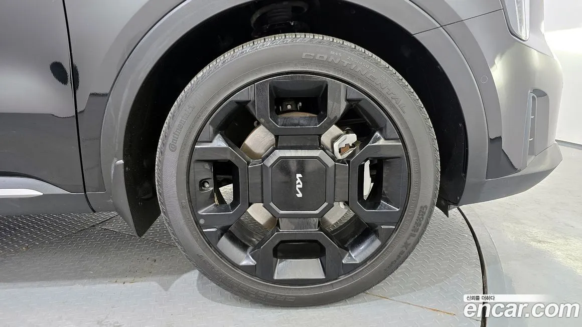 Kia Sorento — фото 5
