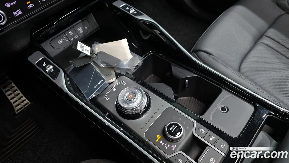 Kia Sorento — фото 9