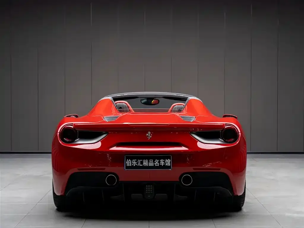Ferrari 488 — фото 7