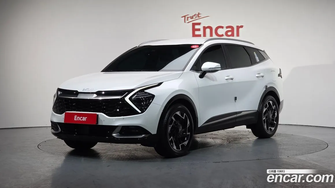 Kia Sportage — фото 1