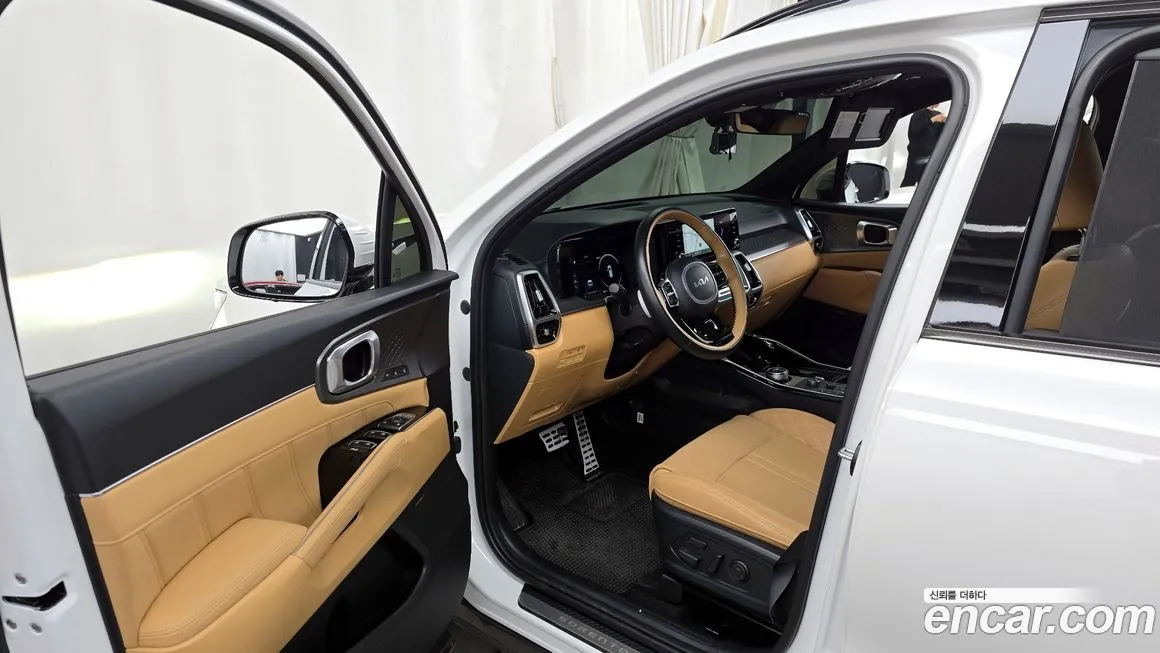 Kia Sorento — фото 10