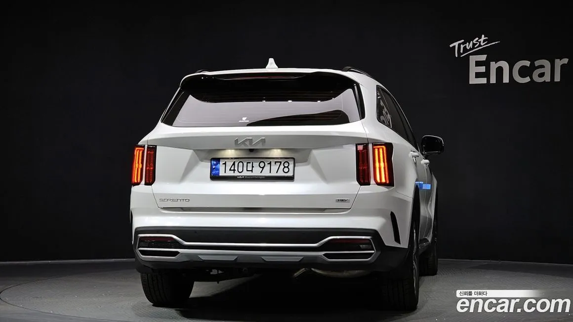 Kia Sorento — фото 4