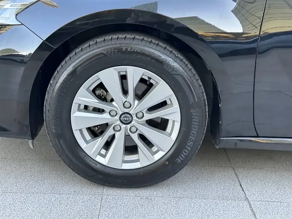 Nissan Teana — фото 10
