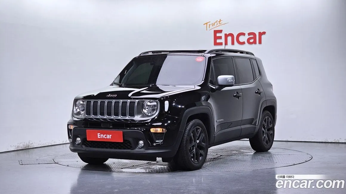 Jeep Renegade — фото 1