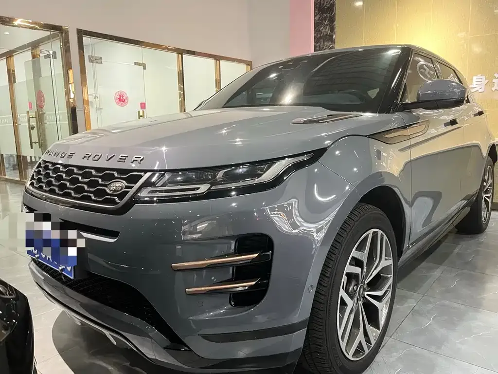 Land Rover Evoque — фото 1