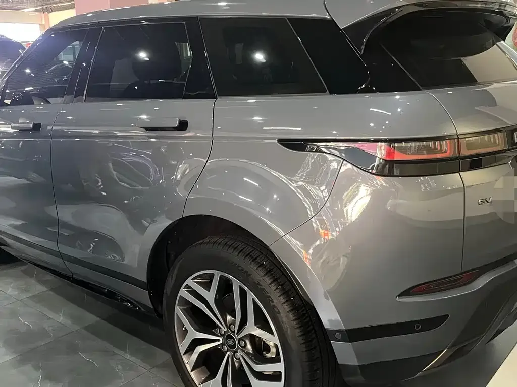 Land Rover Evoque — фото 4