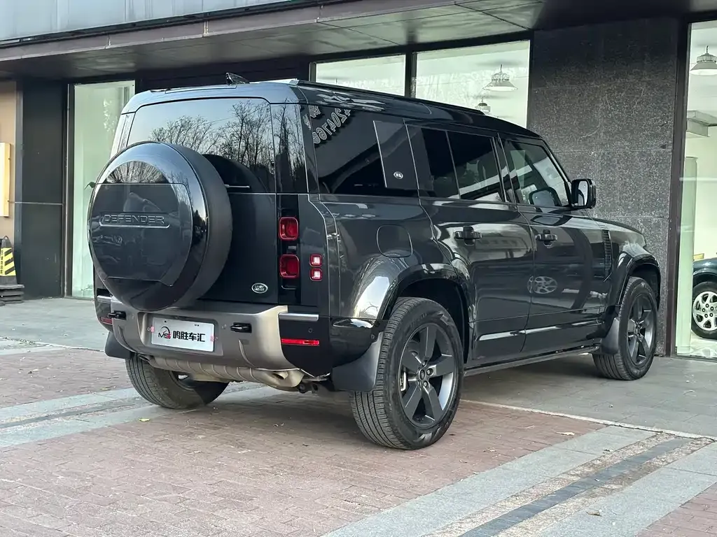 Land Rover Defender — фото 8