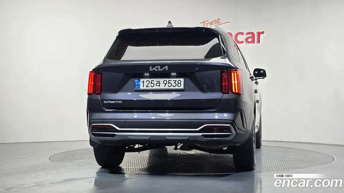 Kia Sorento — фото 4
