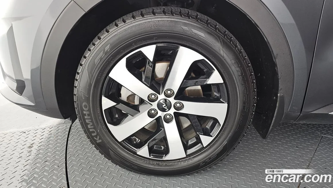 Kia Sorento — фото 5