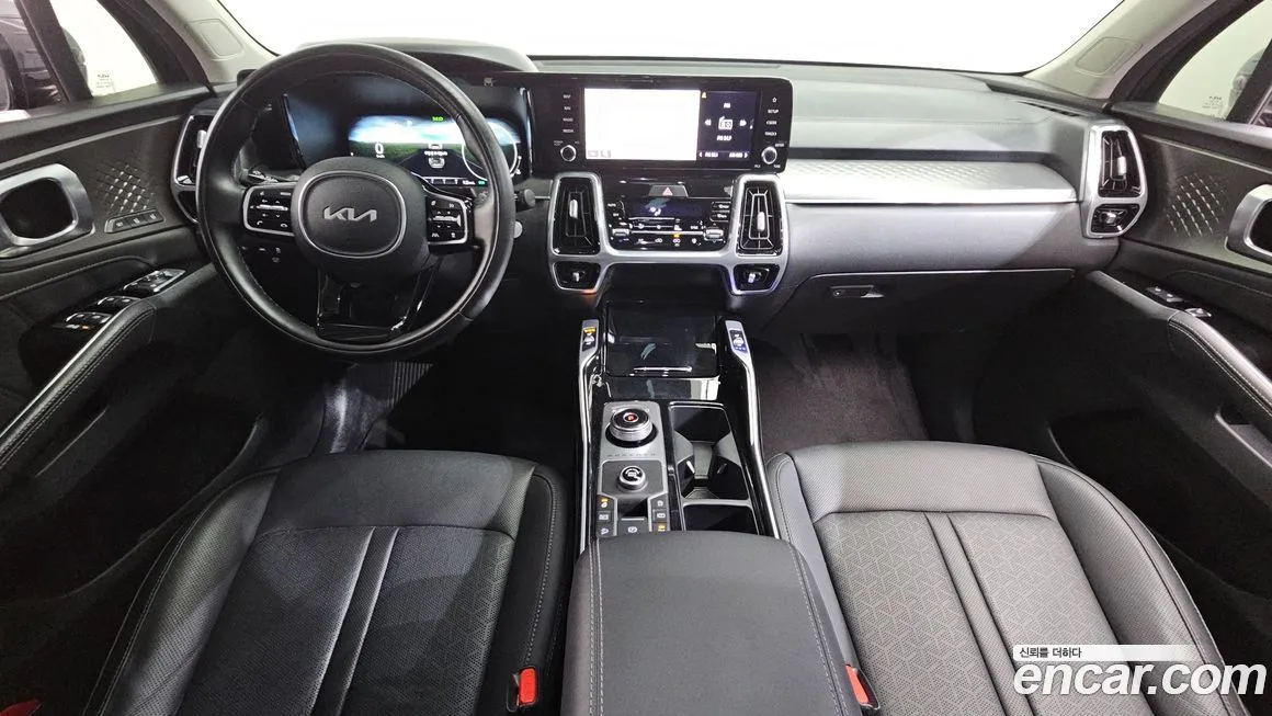 Kia Sorento — фото 7