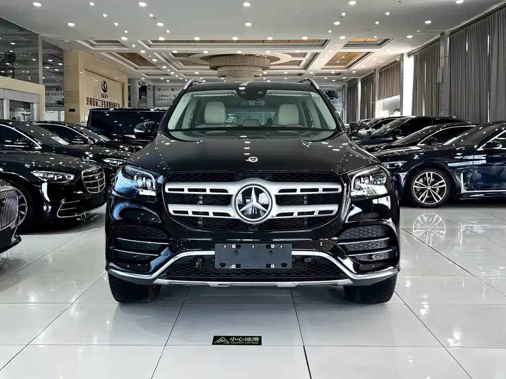 Mercedes-Benz GLS — фото 3